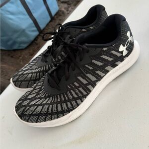 Under Armour Black & White Patterned Knit Running Sneakers Prizm